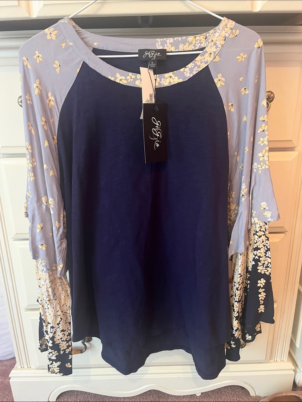 Gigio Navy & Lavender Floral Wide Sleeve Blouse S NWT